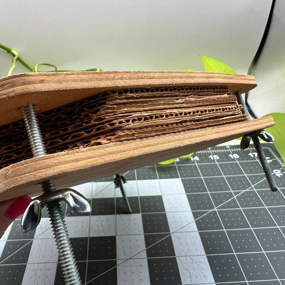 VTG Wooden Leaf & Flower Press Botanical Craft Press Cottagecore Decor